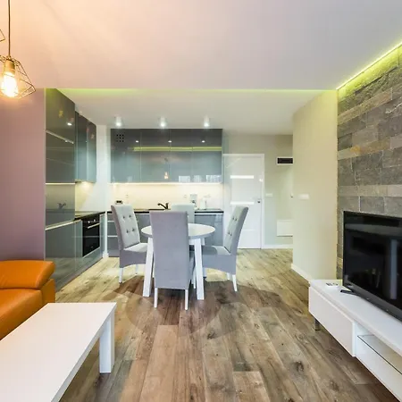 Апартаменты Rakowicka 14 Deluxe Old Town Wawelofts Краков